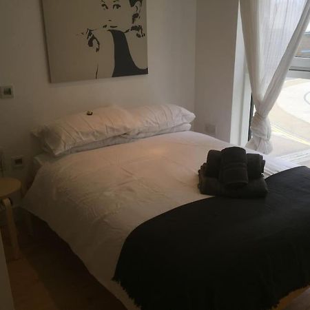 Apartament Octavia By Bwilde Londyn Zewnętrze zdjęcie